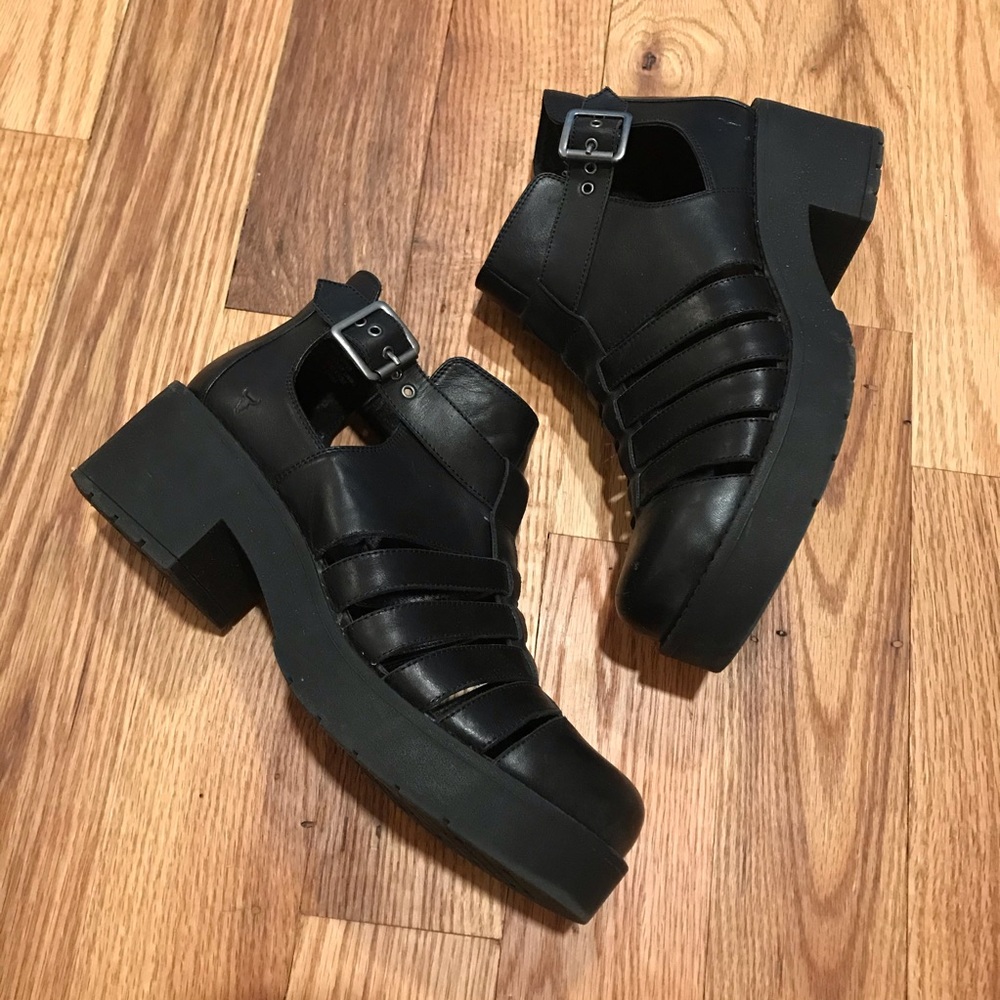 Windsor Smith strappy leather chunky heels